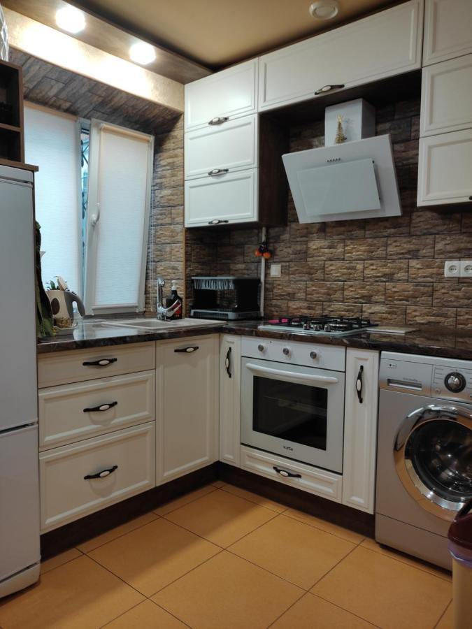 Comfortable Apartment Кременчук Екстер'єр фото