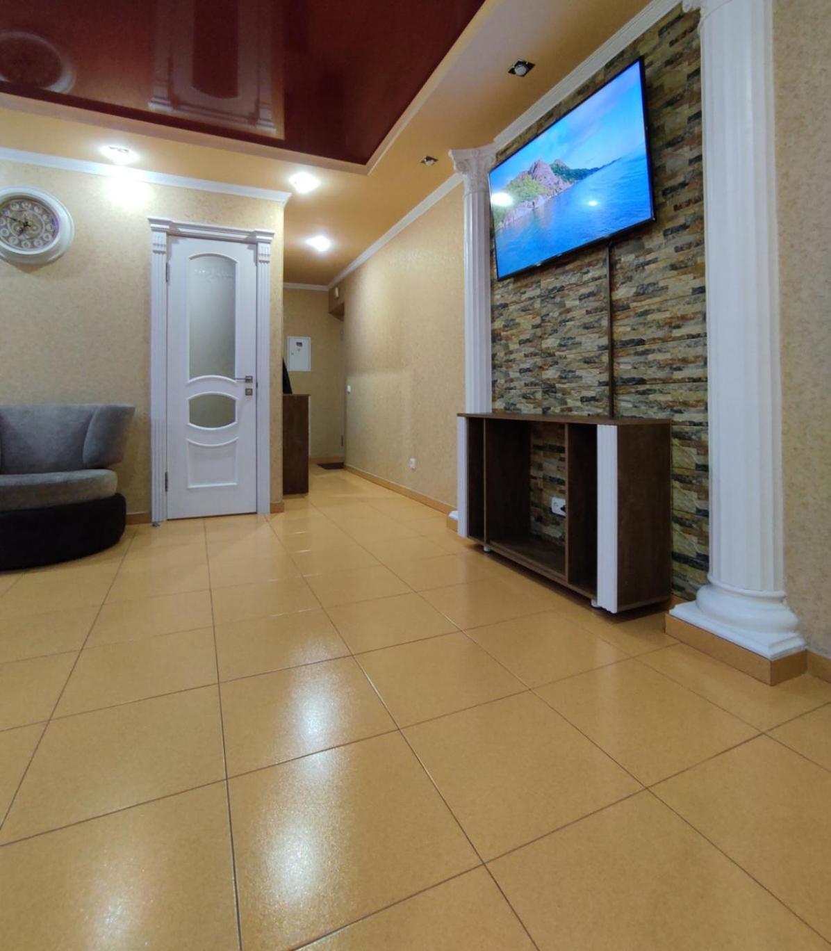 Comfortable Apartment Кременчук Екстер'єр фото